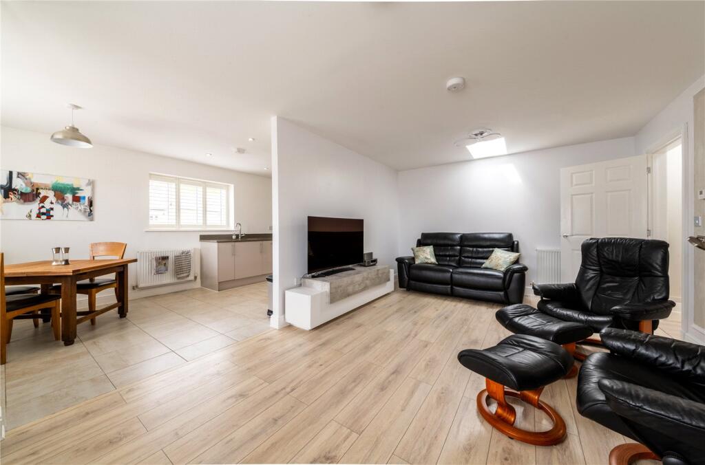 Additional image 2 of Duffield Lane