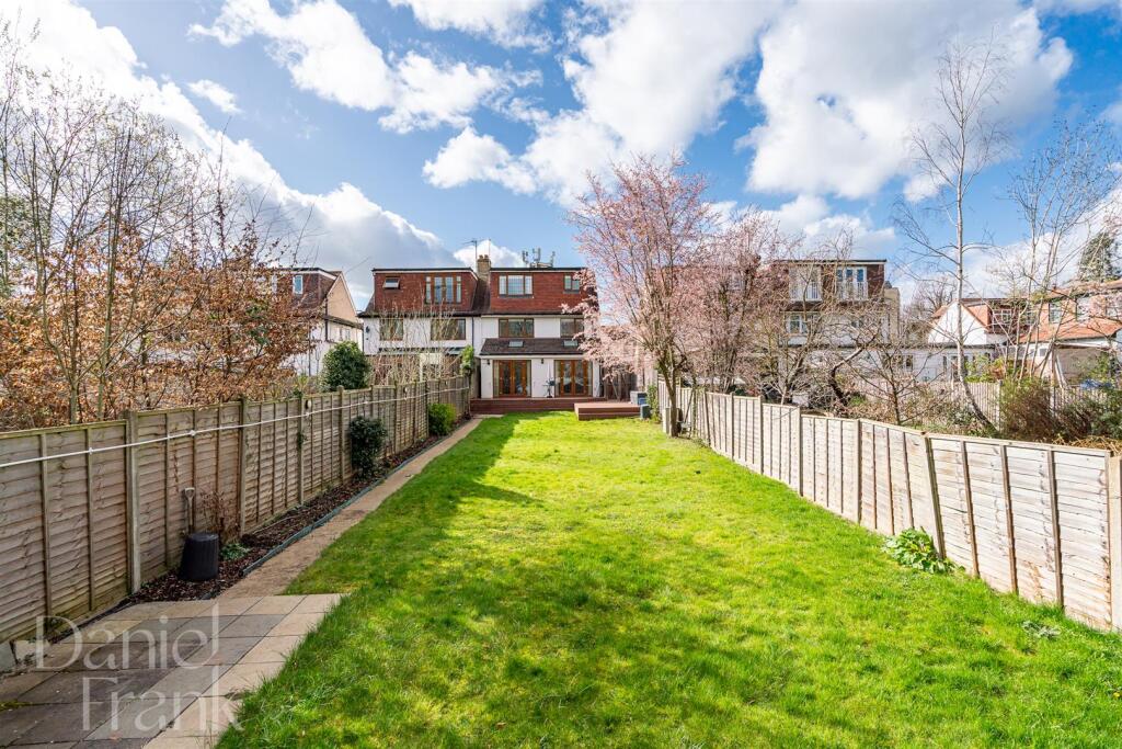 Main image of property: Station Road, Loughton