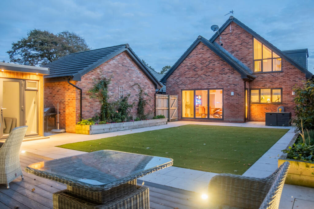3-bed detached on Malcolm's Place, Wrea Green, PR4, £725,000