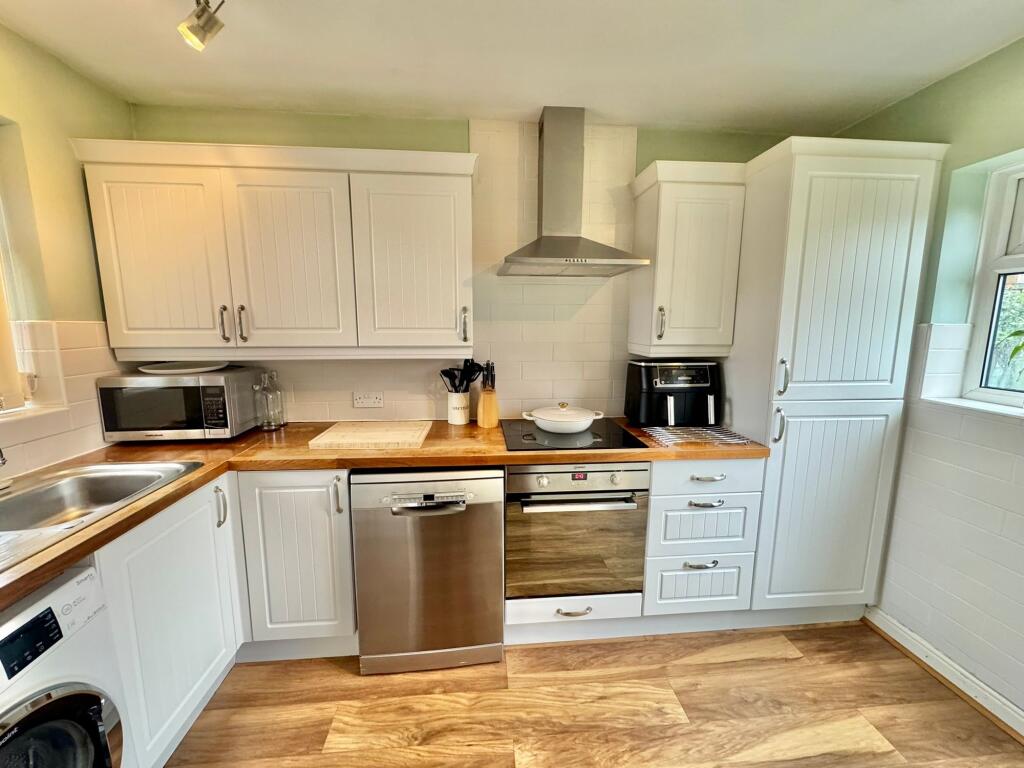 Brinkburn Road, Hazel Grove, SK7 photo 4