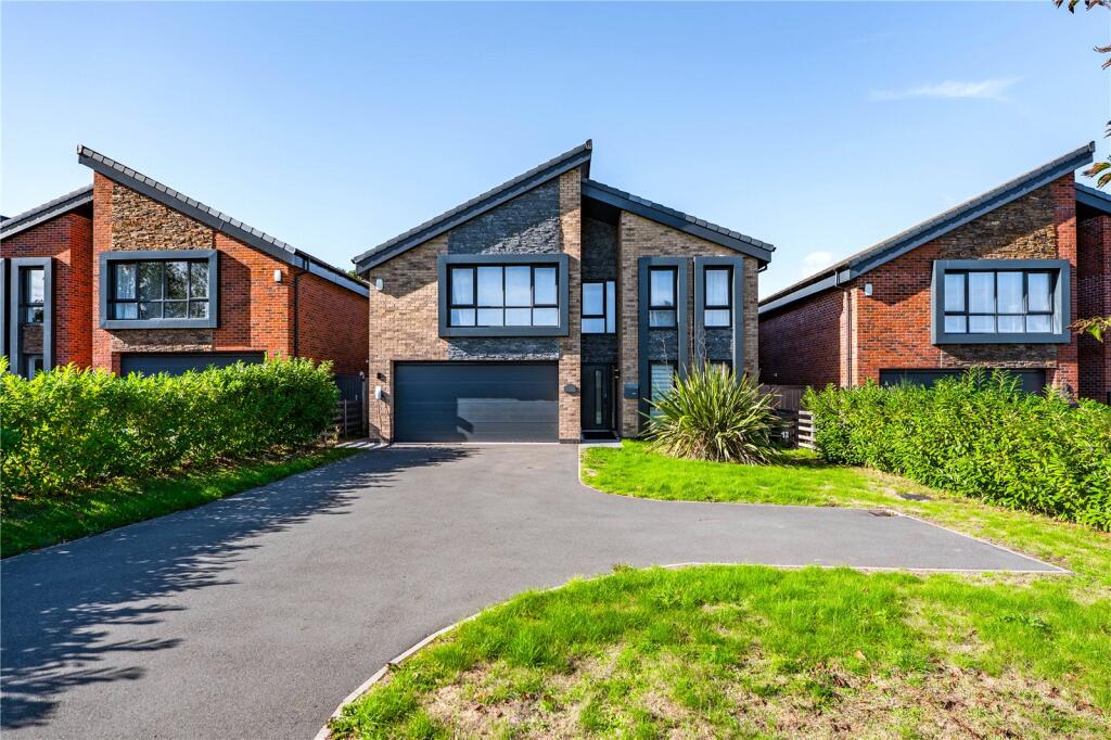 Main image of property: Kighill Lane, Ravenshead, Nottingham, Nottinghamshire, NG15
