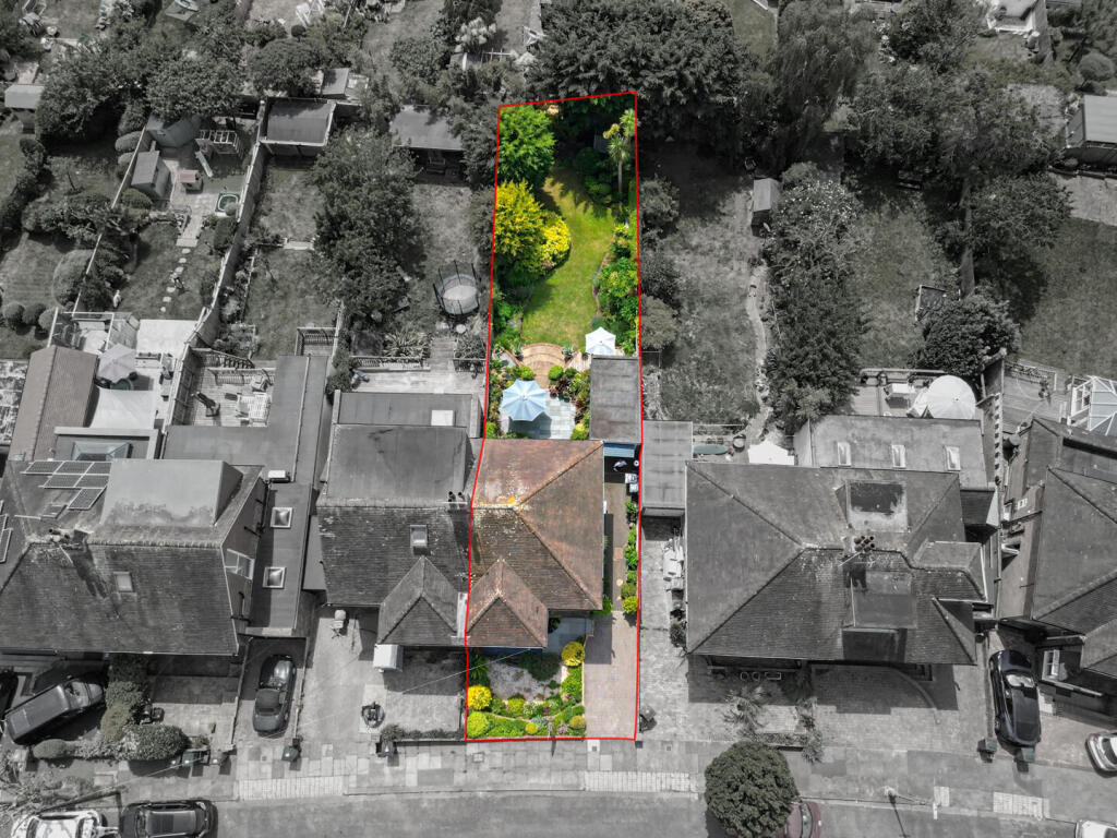 House in Brighton - View 4