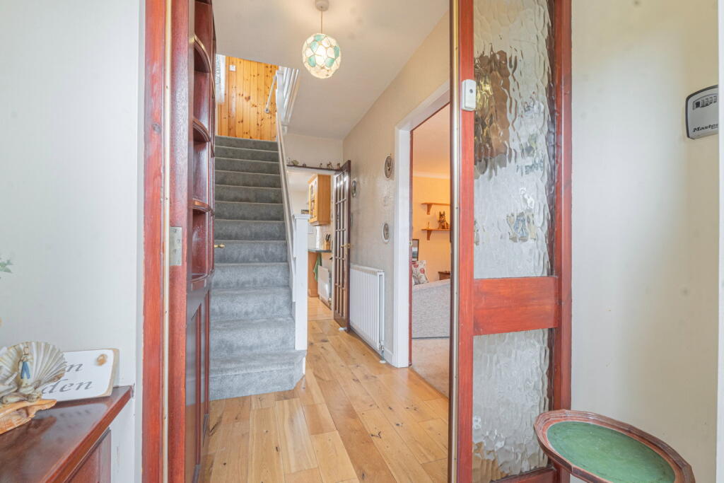 House in Redditch, Worcestershire - View 3