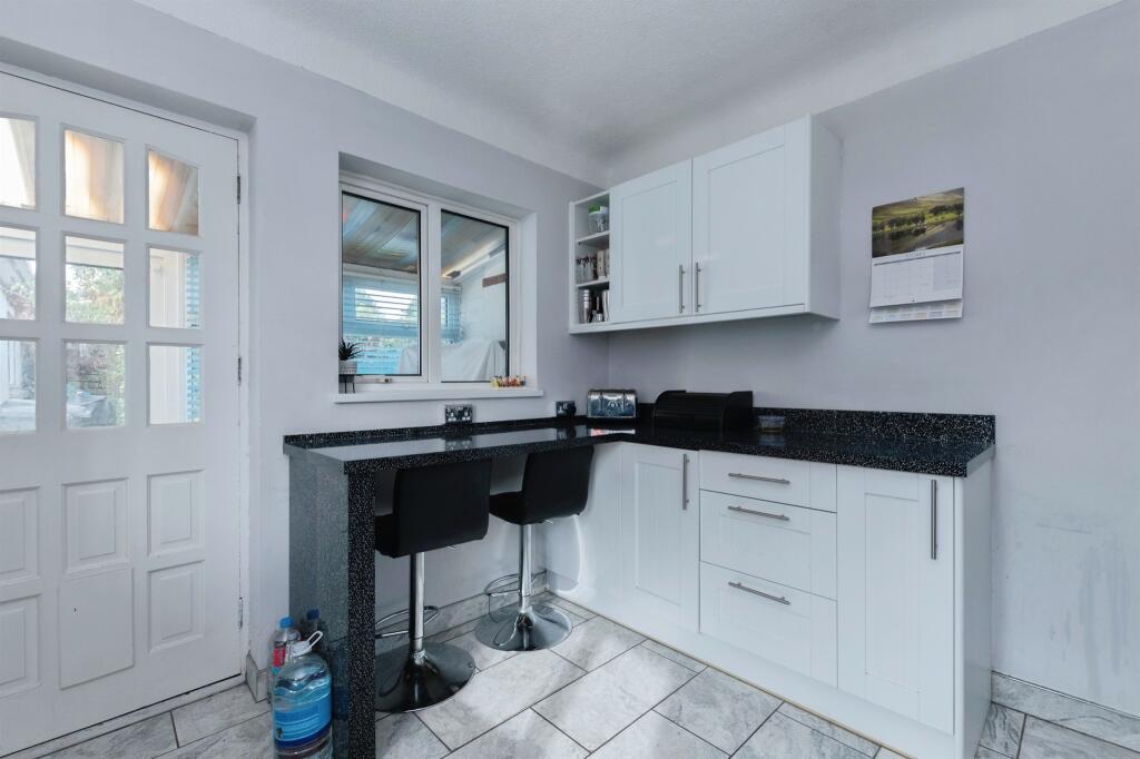 Beatty Road, Bournemouth photo 5