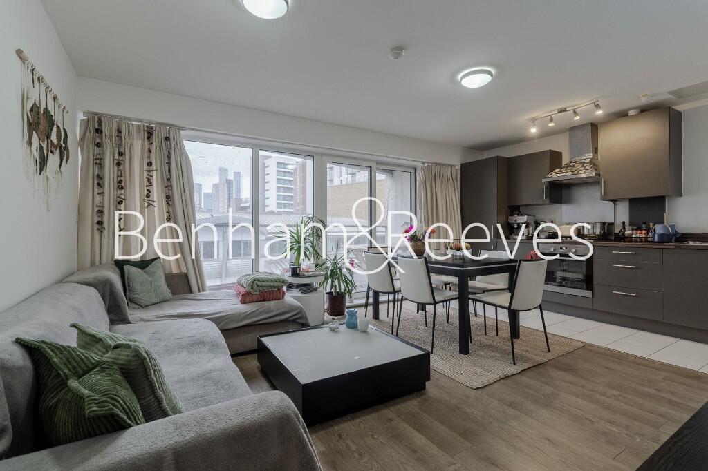 Main image of property: Wallwood Street, Canary Wharf, E14