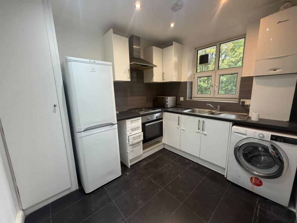 Apartment in London - View 4