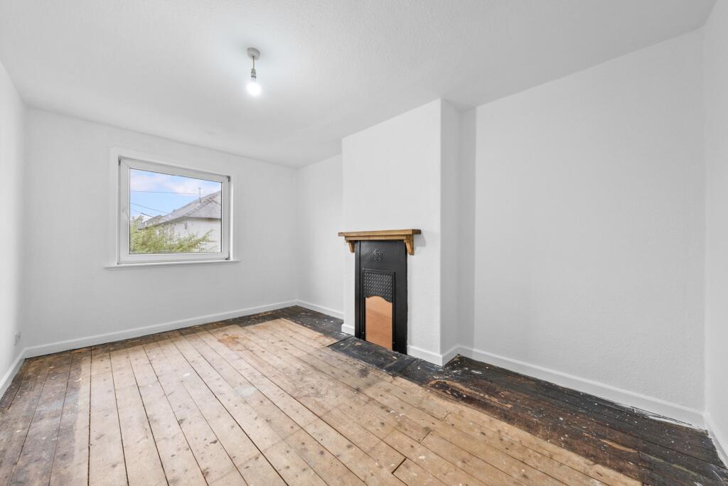 2, Oakwell Park, Castle Douglas photo 3