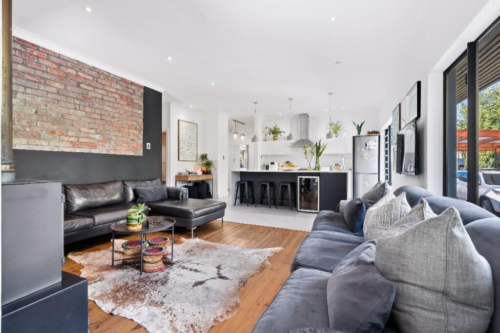 Main image of property: Plumstead, Cape Town, Western Cape