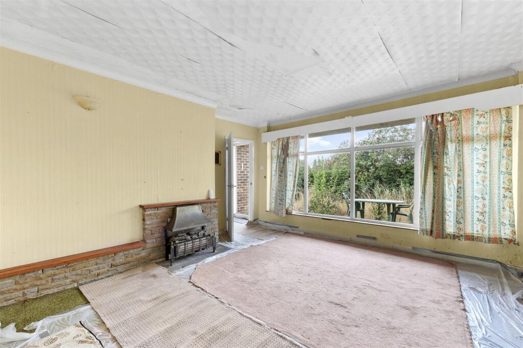 House in Epping Forest, North Weald - View 3