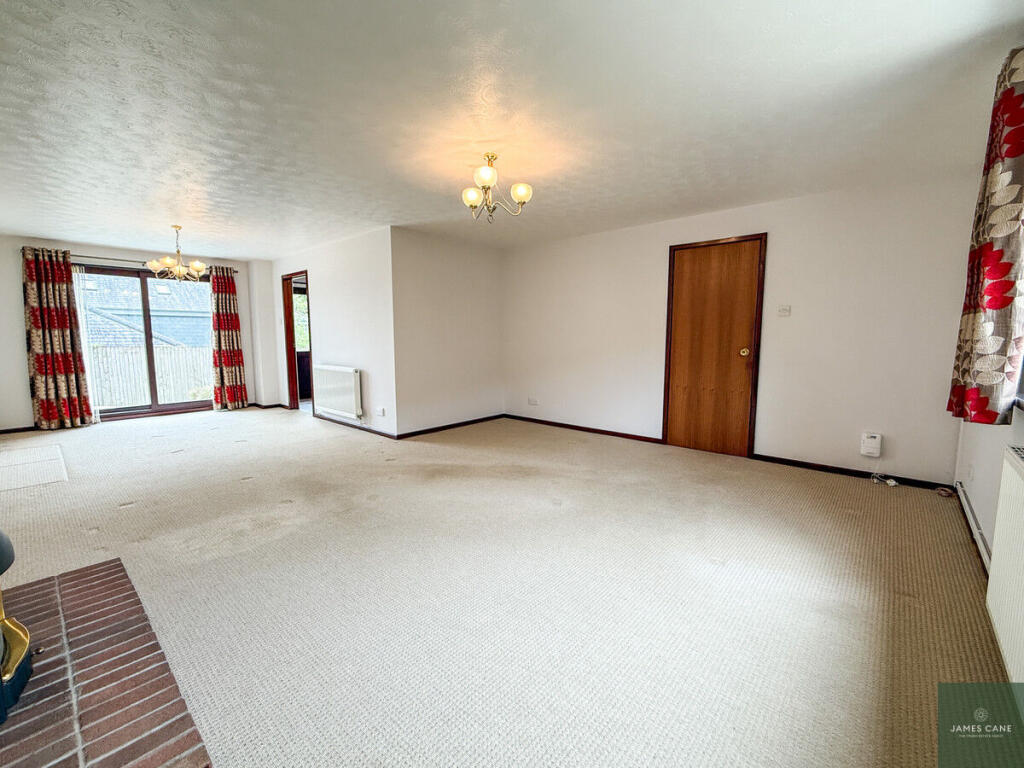 House in Truro - View 5
