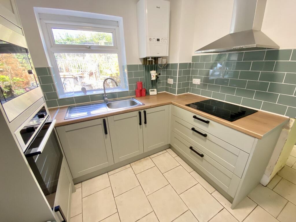 House in Swansea, Morriston - More