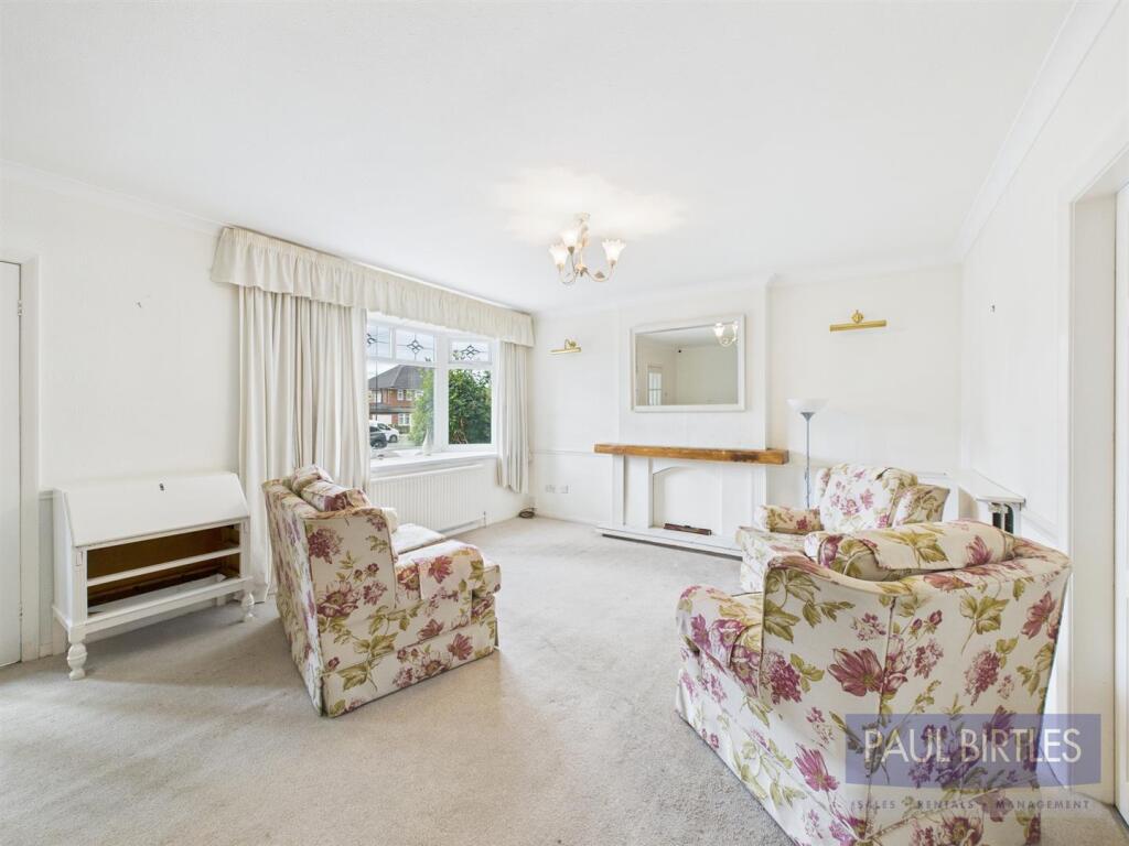 Church Road, Flixton, Trafford, M41 6JJ photo 3