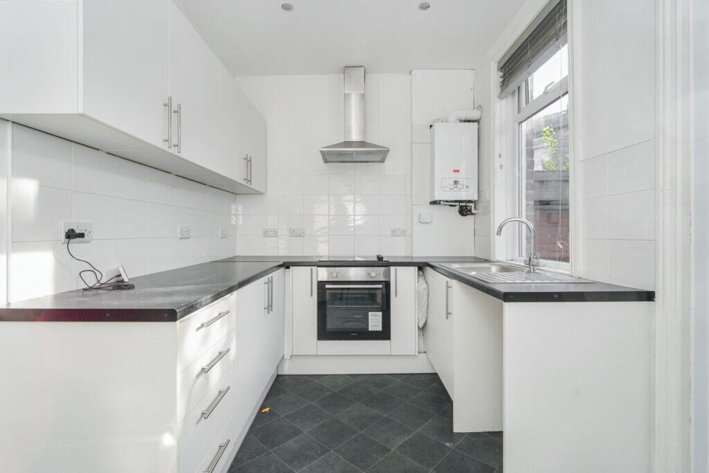 Joseph Street, Littleborough, OL15 9DH photo 3