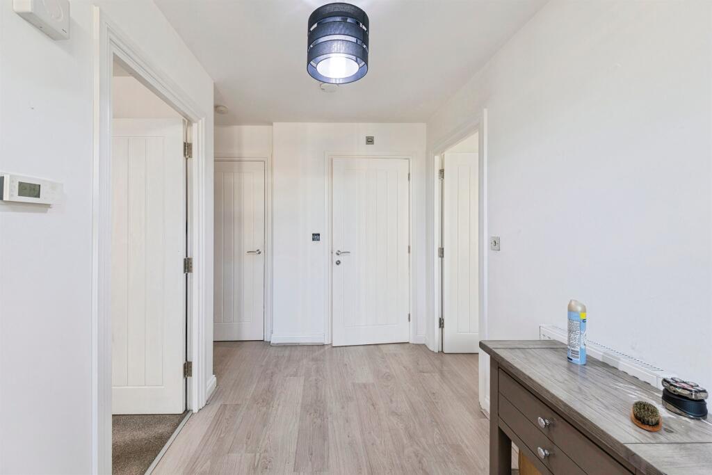 Apartment in St Neots, Eaton Ford - View 4