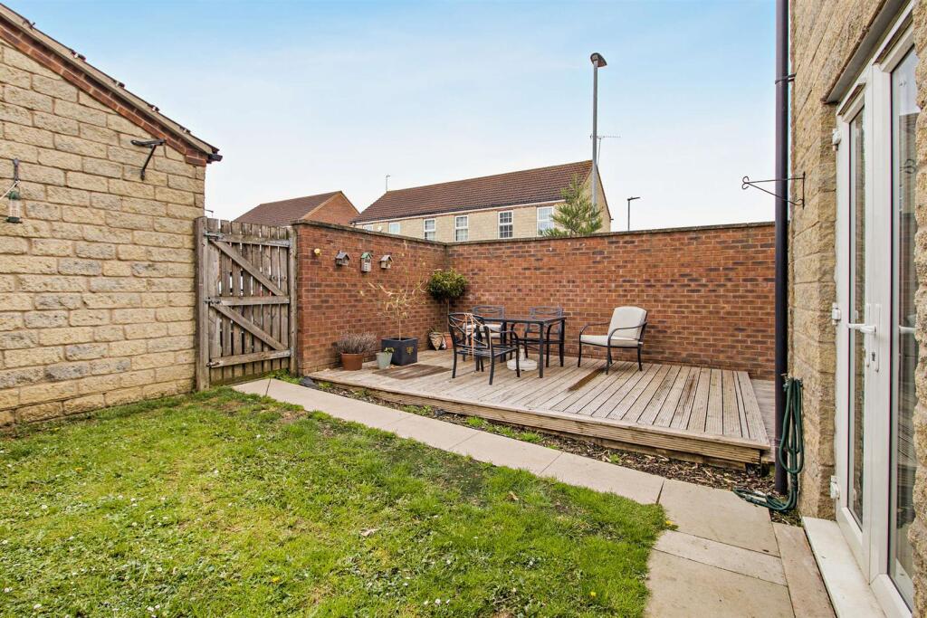 House in Scunthorpe, Brat Hill, New Brumby - View 2