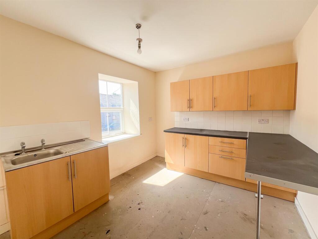 Apartment in Galashiels - View 5