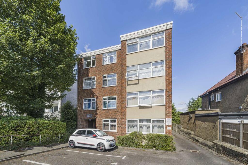 Main image of property: Nether Street, Finchley