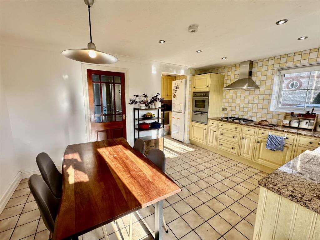 Main image of property: Norbury Avenue, Watford