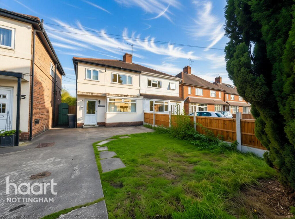3-bed semi-detached on Peveril Road, Beeston, £260,000