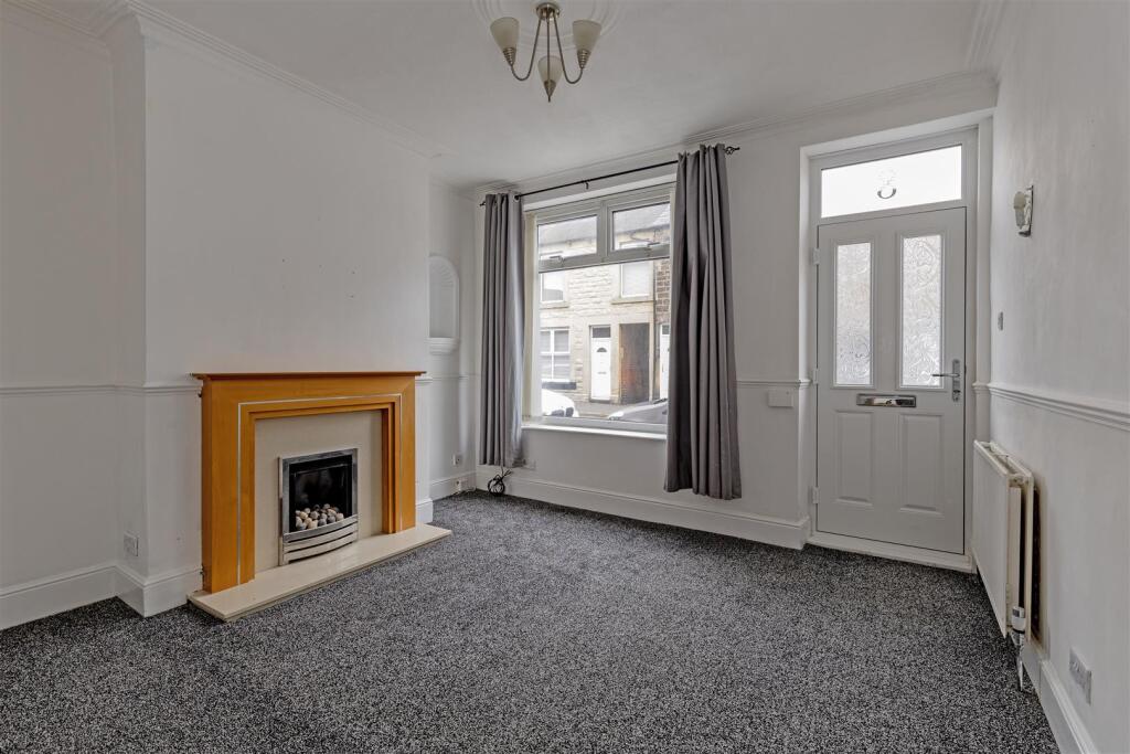 House in Sheffield - View 2