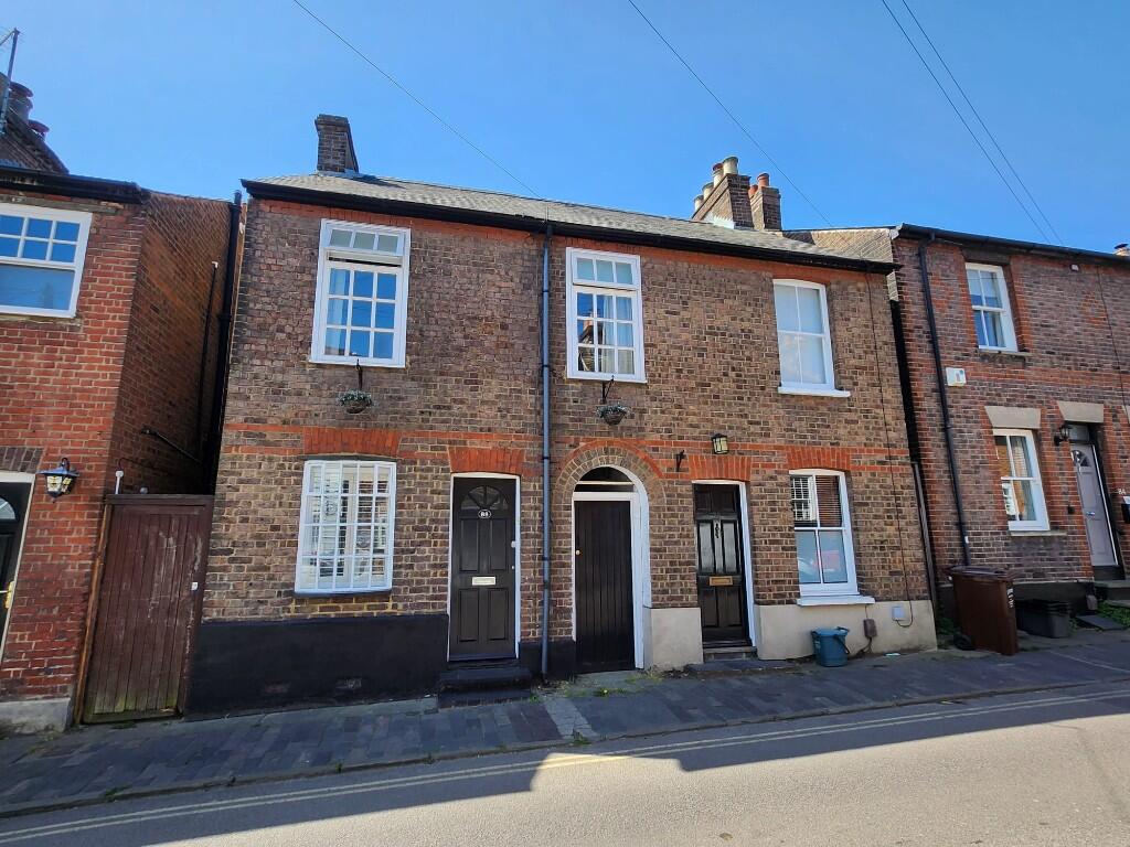Main image of property: Sopwell Lane, St. Albans, Hertfordshire, AL1