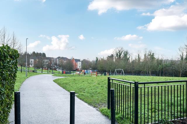 Tadros Court, High Wycombe photo 3