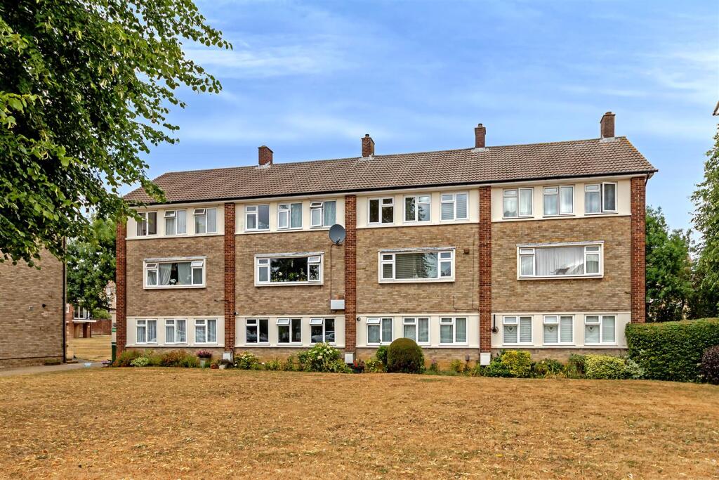 Main image of property: The Ridgeway, St Albans