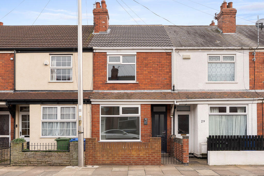 3-bed terraced on Lawson Avenue, Grimsby, £99,950