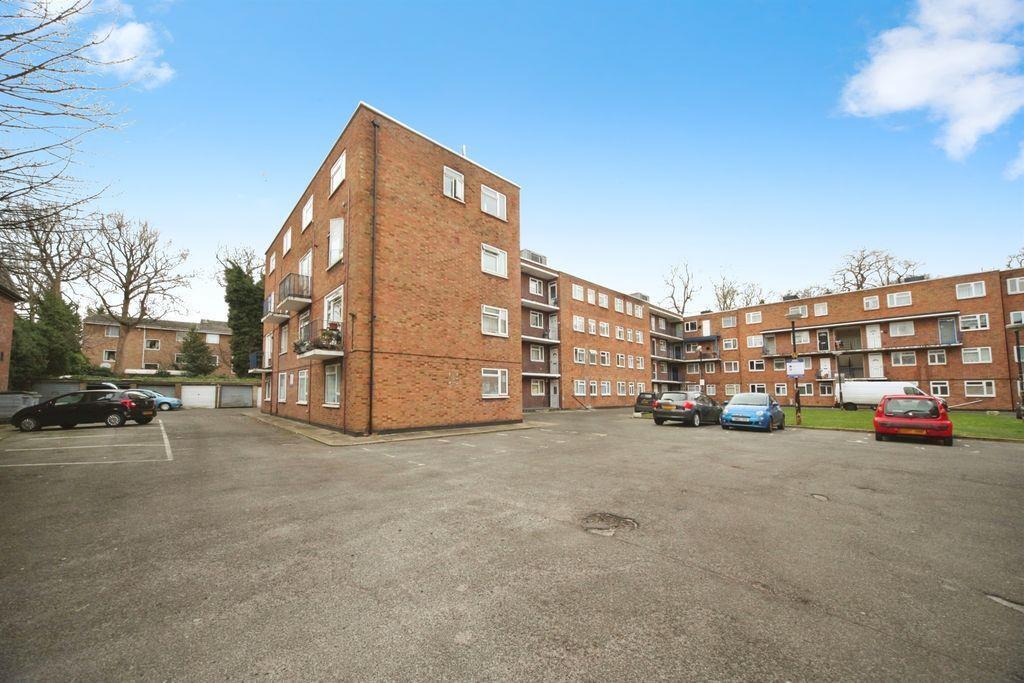 Main image of property: Viceroy Court, High Street South, Dunstable