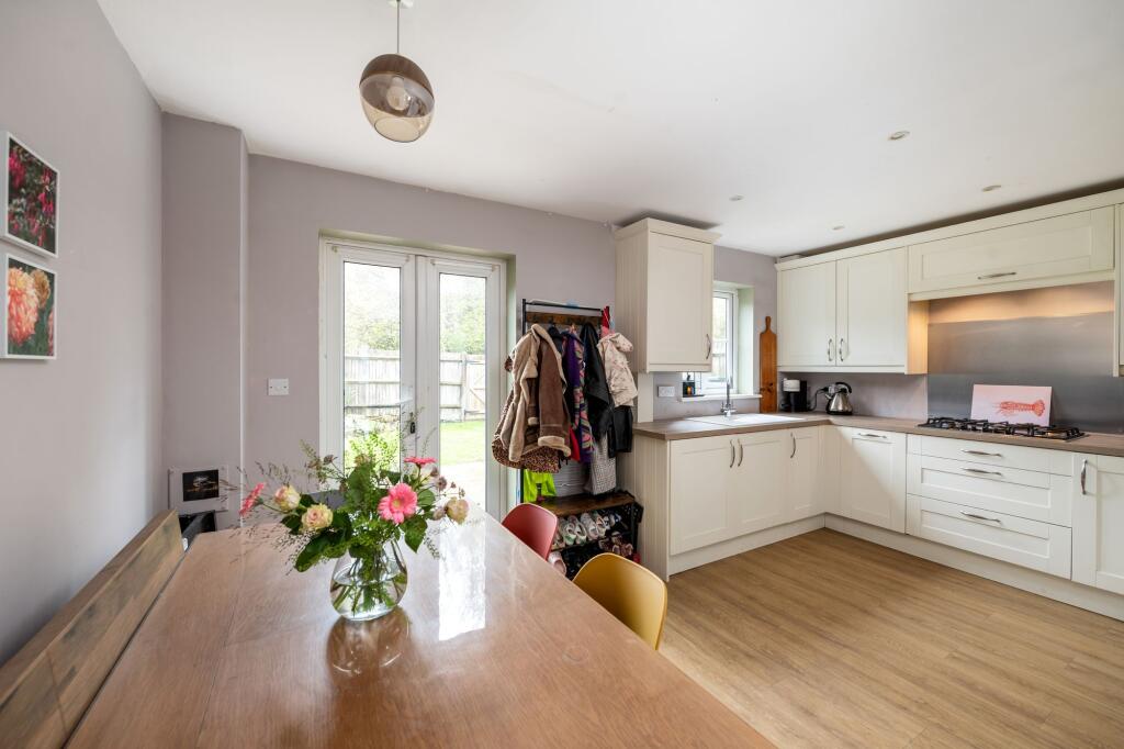 Hooley Lane, Redhill, RH1 - View 6