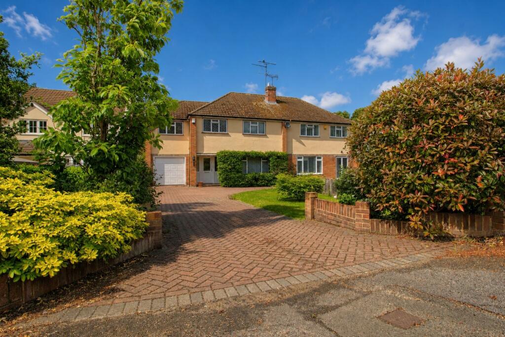 Main image of property: Nine Mile Ride, Wokingham