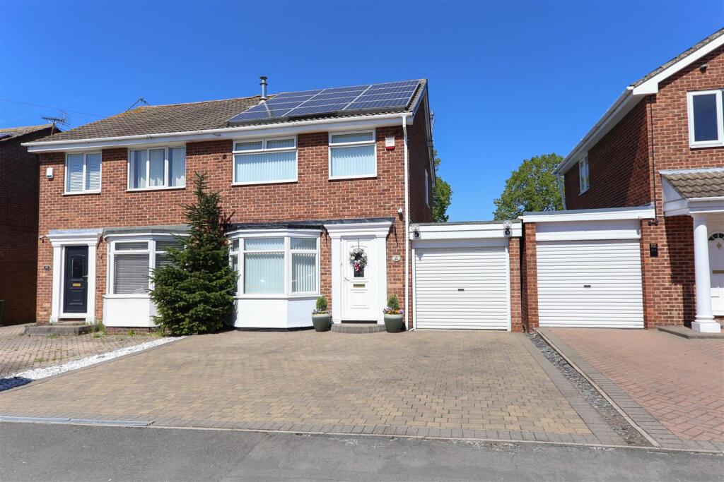 Main image of property: Bond Street, Rossington, Doncaster