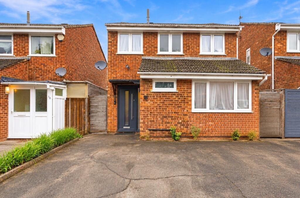 4-bed detached on Lakeside Place, London Colney, St. Albans, Hertfordshire, AL2, £600,000