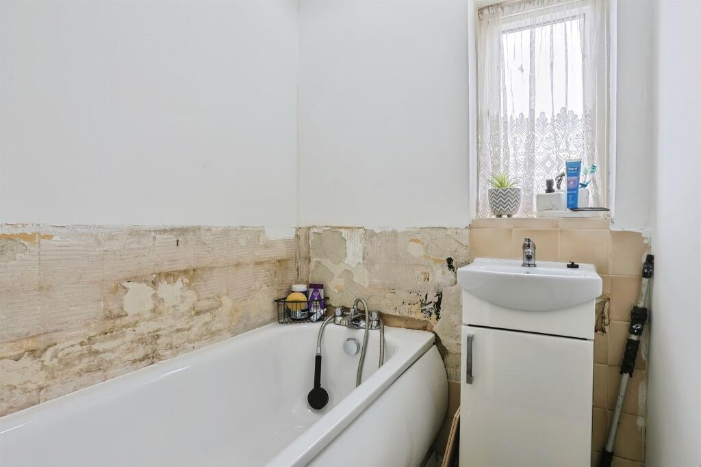 Additional image 15 of Tedder Road, Bournemouth