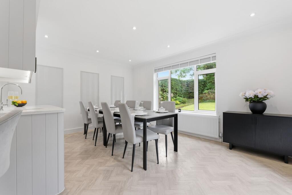 Somersall Lane, Chesterfield, S40 - More