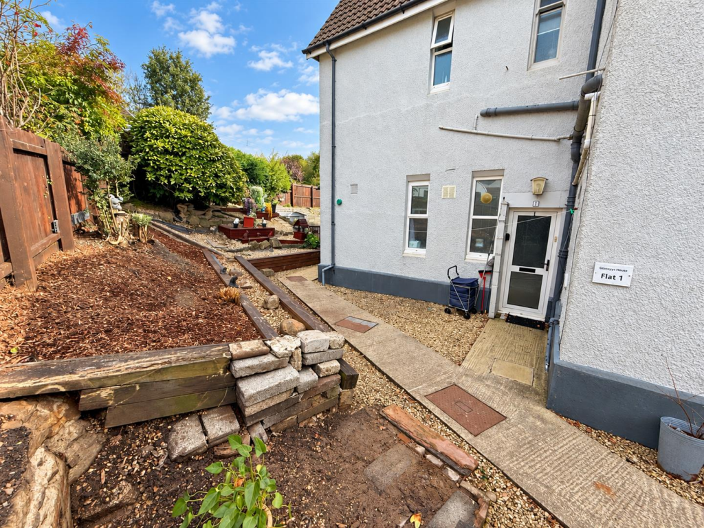 Cwmbach Road, Aberdare photo 2