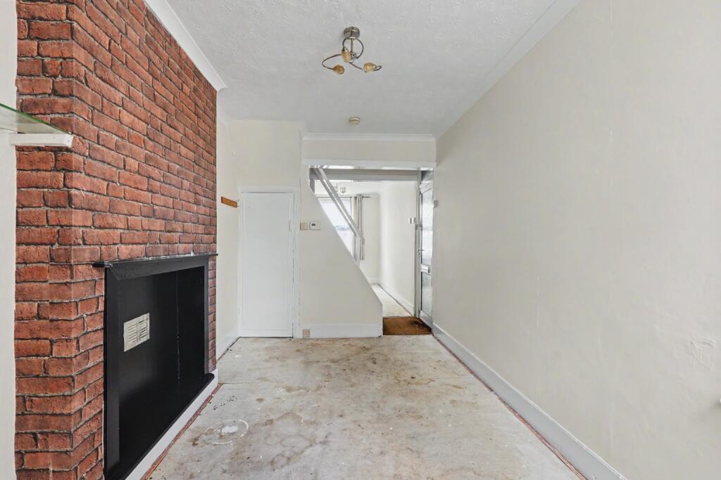 House in Rochester - View 5