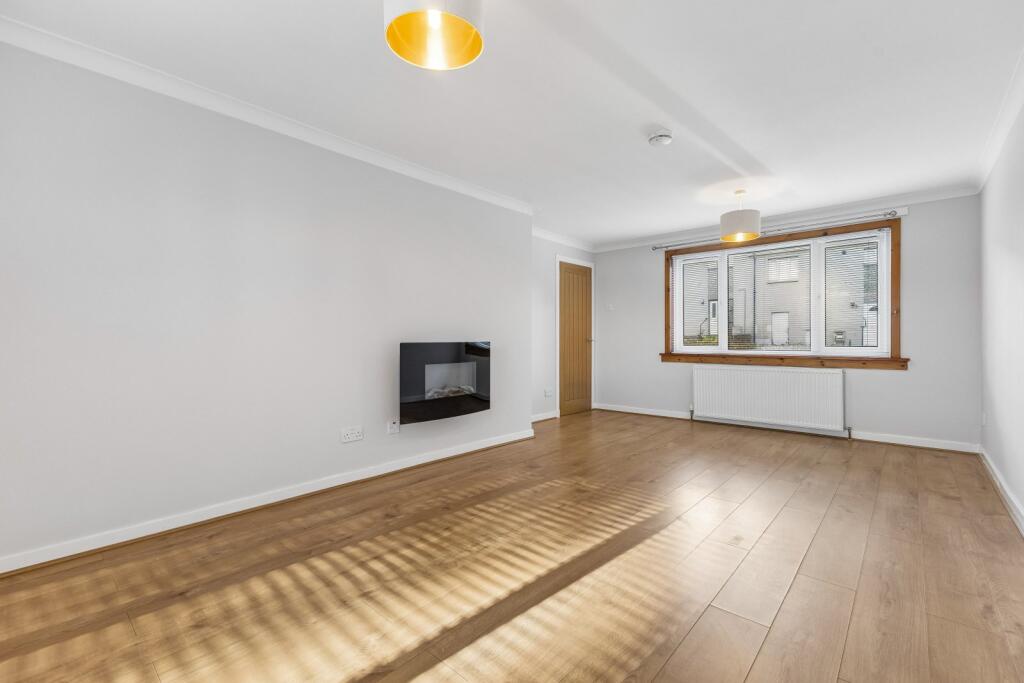 House in Falkirk, Stirling - View 4