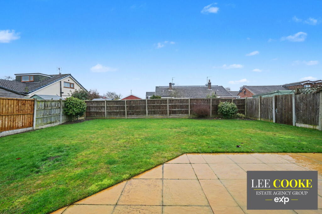 Caspian Way, Wheaton Aston, ST19 9PR photo 4