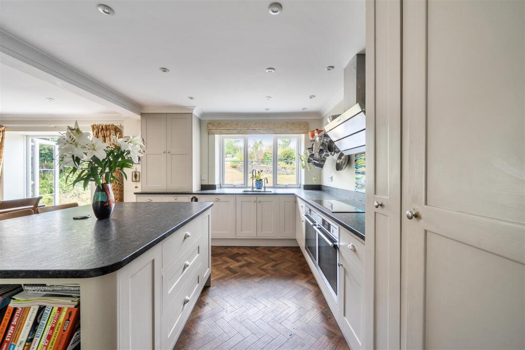House in Frampton - View 4