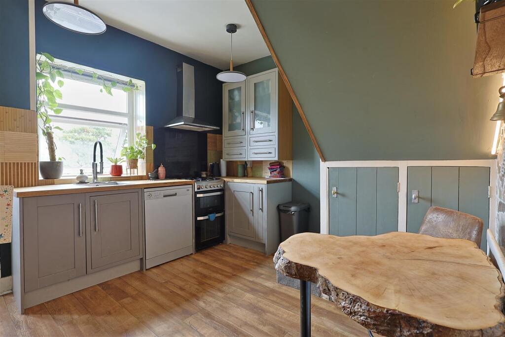 House in Newcastle upon Tyne, Blakelaw, Kenton - View 3