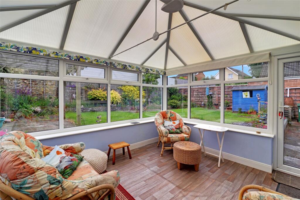 School Close, Fremington, Barnstaple, Devon, EX31 photo 4