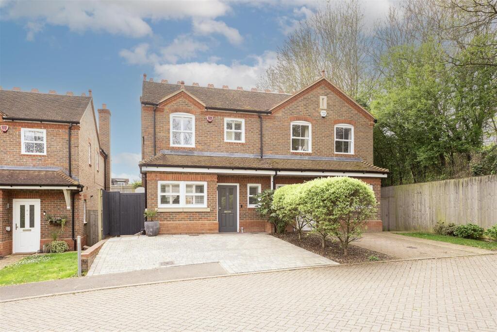 Main image of property: Baulk Close, Harpenden