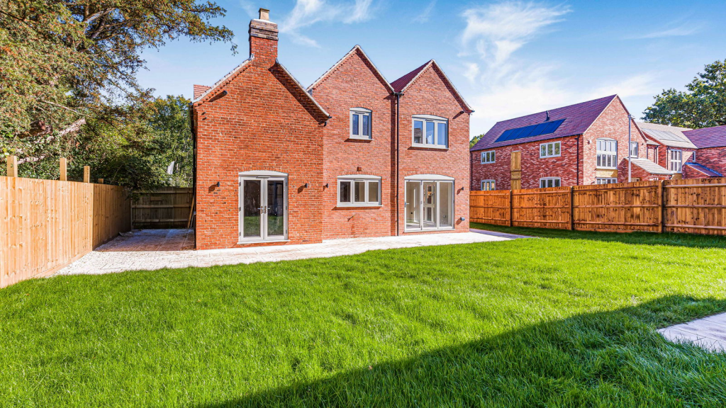 Additional image 24 of Wharf Farm, Dickens Heath Road