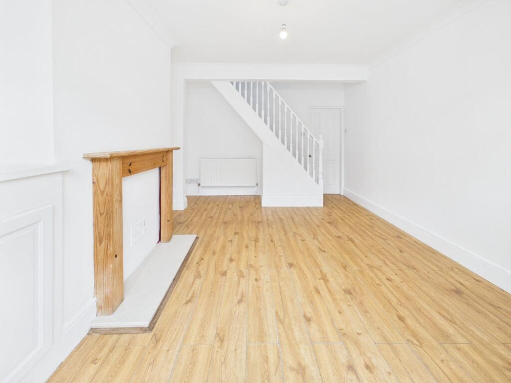 House in Lincoln, Lincolnshire - View 4