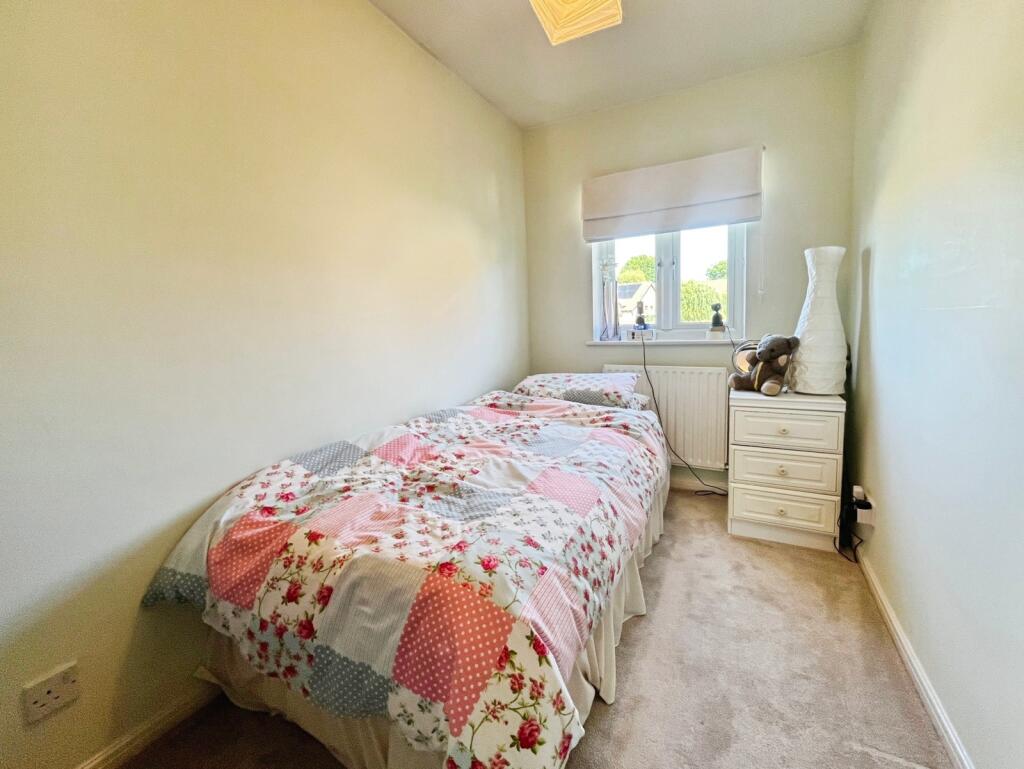 House in Reading - View 5