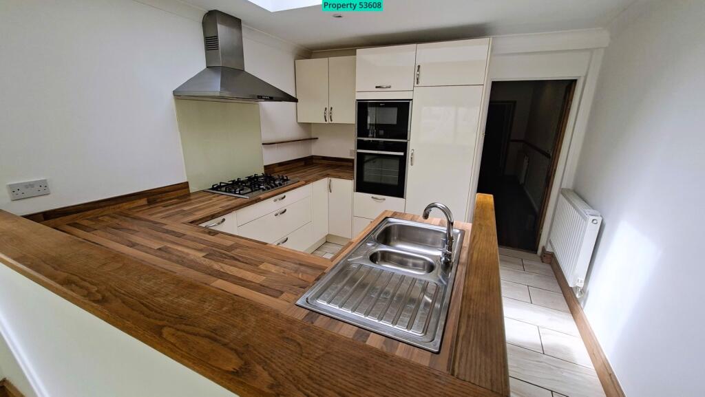 House in Cardiff, Aber Valley - View 5