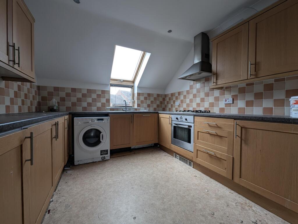 75 Cambridge Court, Tindale Crescent, Bishop Auckland, County Durham, DL14 photo 5