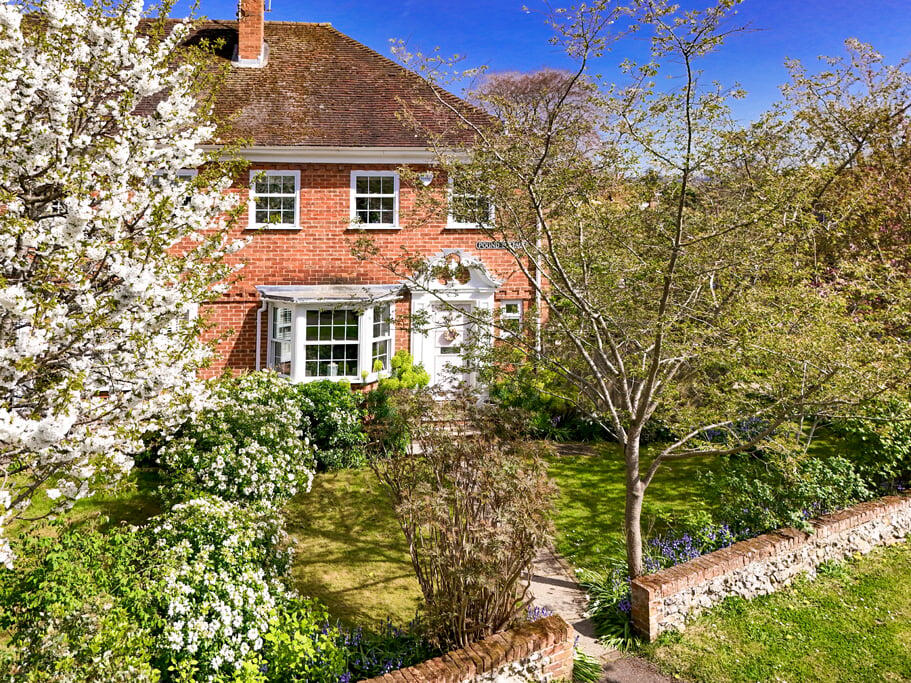 Main image of property: 1 Pound Cottages, Streatley on Thames