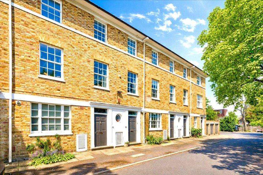 Main image of property: Langford Green, London